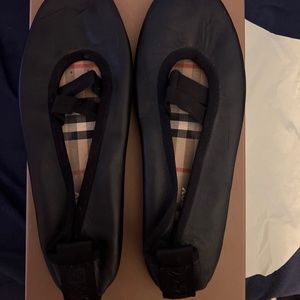 Burberry ballerina flats
